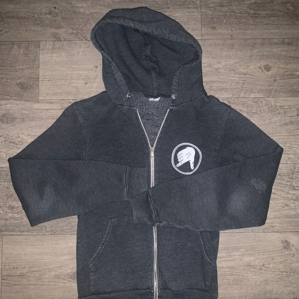 grey hoodie